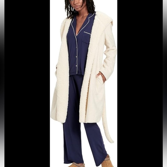 Pottery Barn Midi Robe Creamy Sherpa Hoodie & Trim Unisex M/L P2P 22” - Picture 10 of 10